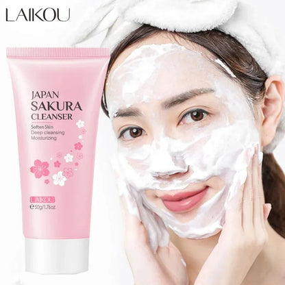 Laikou Sakura Whitening Facial Cleanser (Espuma/Leche Limpiadora Facial de Sakura)